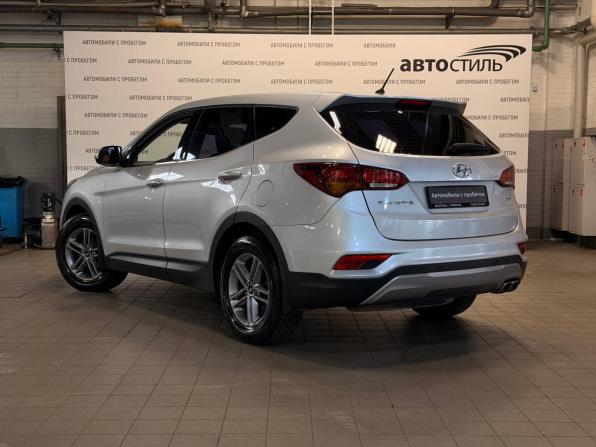Hyundai Santa Fe III Рестайлинг с пробегом 2016 года, цена 1 849 000 рублей, 111000 км, внедорожник, Автокод Объявления