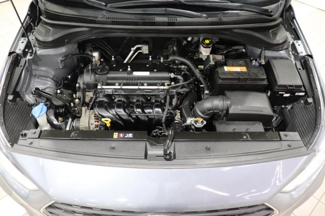 Hyundai Solaris II с пробегом 2017 года, цена 910 000 рублей, 108795 км, седан, Автокод Объявления