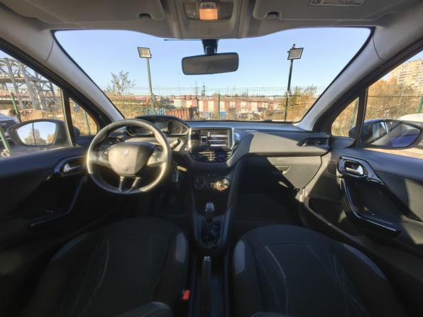 Peugeot 208 I с пробегом 2013 года, цена 579 000 рублей, 157659 км, хэтчбек, Автокод Объявления