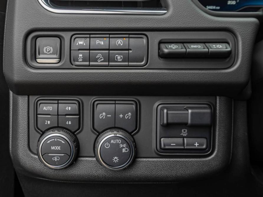 Chevrolet Tahoe V Краснодар  - изображение 20