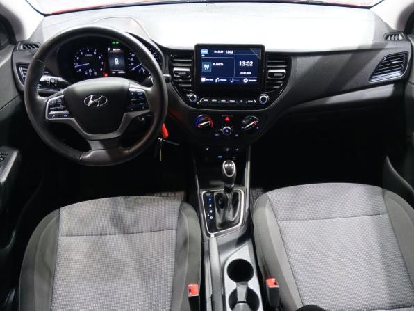Hyundai Solaris II Рестайлинг с пробегом 2021 года, цена 1 620 000 рублей, 46000 км, седан, Автокод Объявления