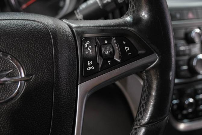 Opel Astra J с пробегом 2011 года, цена 669 000 рублей, 209000 км, хэтчбек, Автокод Объявления