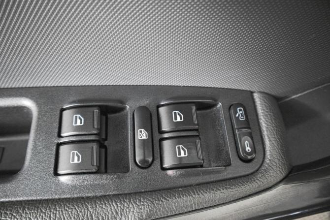 Chery Tiggo (T11) I Рестайлинг (FL) с пробегом 2015 года, цена 599 000 рублей, 170000 км, внедорожник, Автокод Объявления