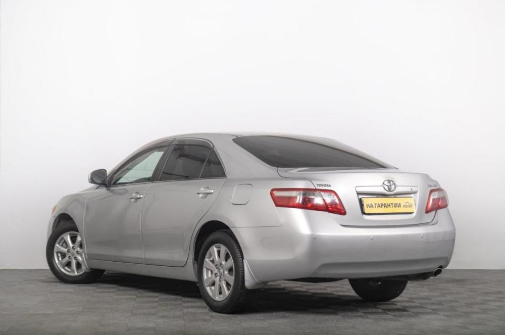 Toyota Camry VI (XV40) Рестайлинг Томск  - изображение 6