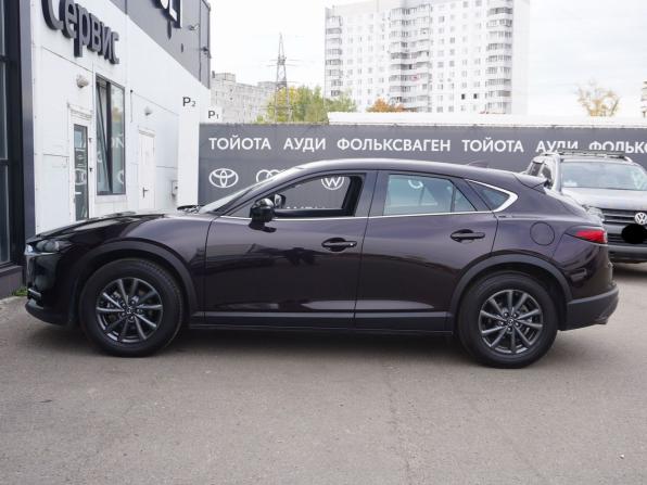Mazda CX-4 I Рестайлинг с пробегом 2022 года, цена 2 600 000 рублей, 58121 км, внедорожник, Автокод Объявления