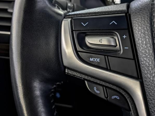 Toyota Land Cruiser Prado 150 Series Рестайлинг 2 с пробегом 2020 года, цена 6 145 000 рублей, 78809 км, внедорожник, Автокод Объявления