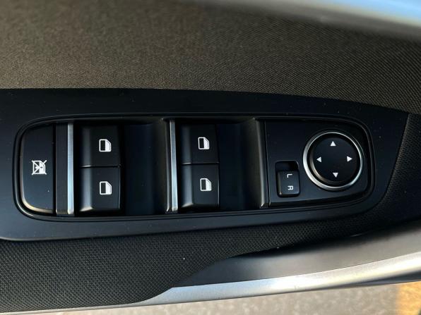 Kia Ceed III с пробегом 2019 года, цена 1 750 000 рублей, 58444 км, хэтчбек, Автокод Объявления