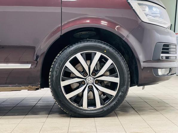 Volkswagen Multivan T6 с пробегом 2015 года, цена 3 140 000 рублей, 269384 км, минивэн, Автокод Объявления