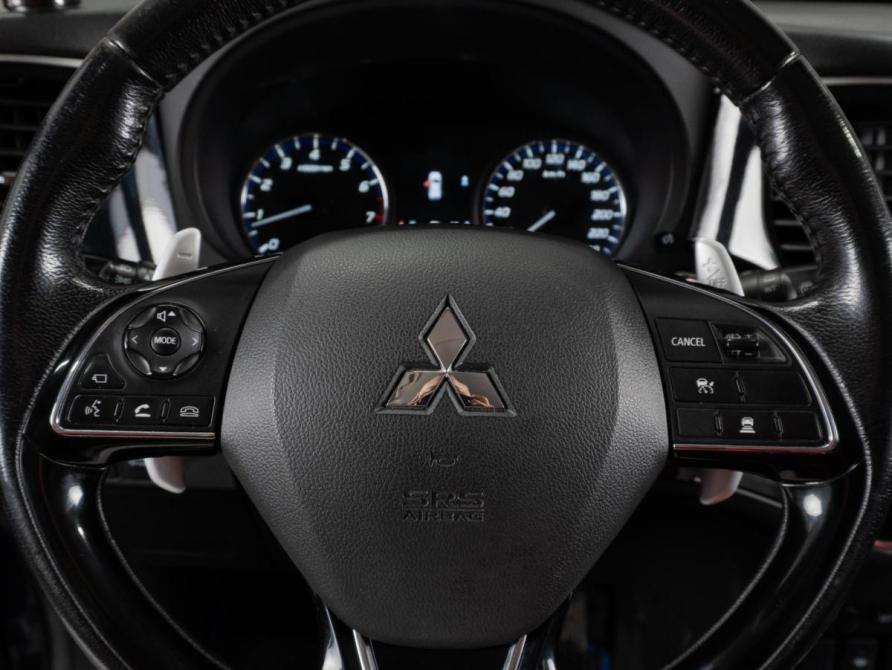 Mitsubishi Outlander III Рестайлинг 2 Тюмень  - изображение 12