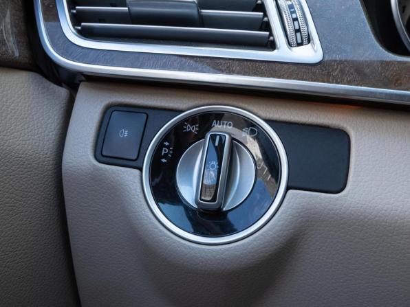 Mercedes-Benz E-Класс IV (W212 S212 C207) Рестайлинг с пробегом 2014 года, цена 1 899 000 рублей, 213419 км, седан, Автокод Объявления