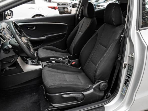 Hyundai i30 II с пробегом 2013 года, цена 870 000 рублей, 219395 км, хэтчбек, Автокод Объявления