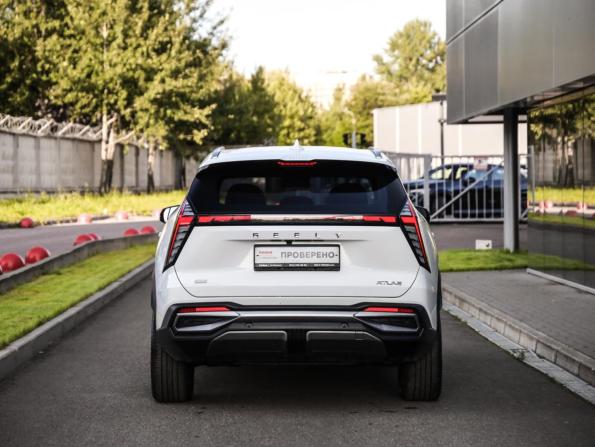 Geely Atlas II с пробегом 2023 года, цена 2 646 000 рублей, 44384 км, внедорожник, Автокод Объявления