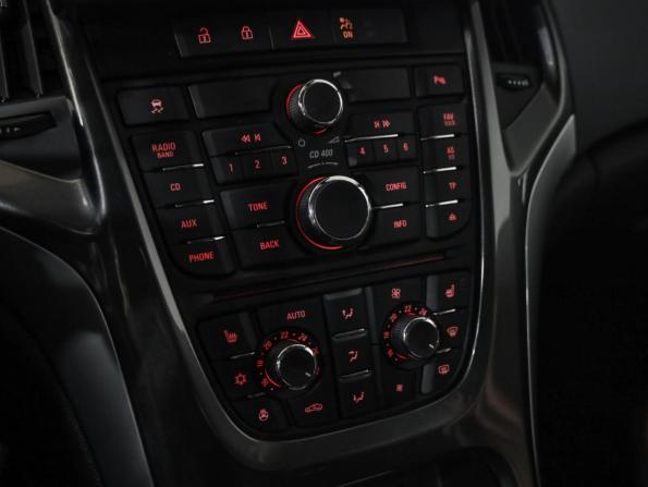 Opel Astra J Рестайлинг с пробегом 2013 года, цена 829 000 рублей, 191940 км, универсал, Автокод Объявления