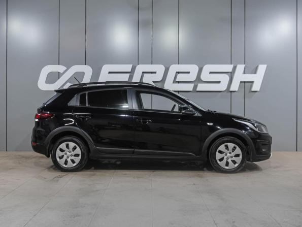 Kia Rio IV с пробегом 2018 года, цена 1 359 000 рублей, 147900 км, хэтчбек, Автокод Объявления
