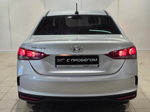 Hyundai Solaris II с пробегом 2017 года, цена 920 000 рублей, 152817 км, седан, Автокод Объявления