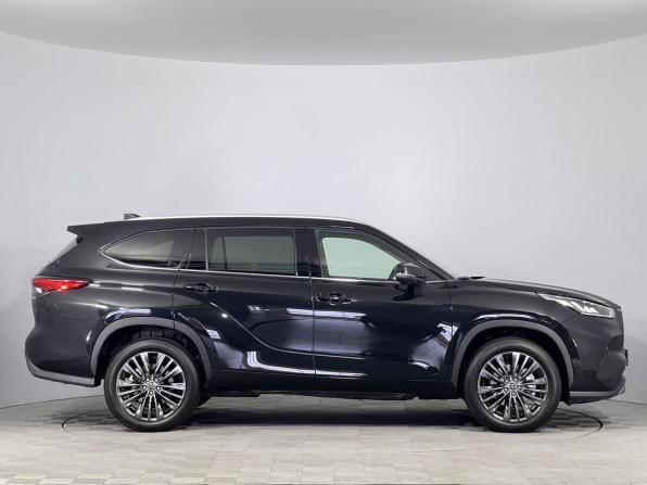Toyota Highlander IV (XU70) с пробегом 2026 года, цена 5 940 000 рублей, 64 км, внедорожник, Автокод Объявления