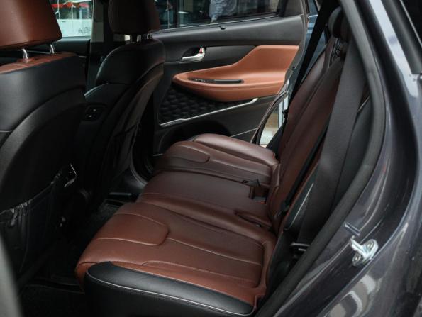 Hyundai Santa Fe IV Рестайлинг с пробегом 2021 года, цена 3 550 000 рублей, 84851 км, внедорожник, Автокод Объявления
