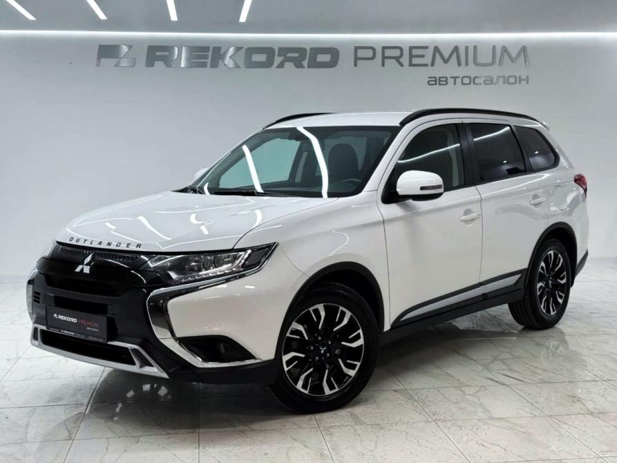 Mitsubishi Outlander III Рестайлинг 3 Уфа  - изображение 1