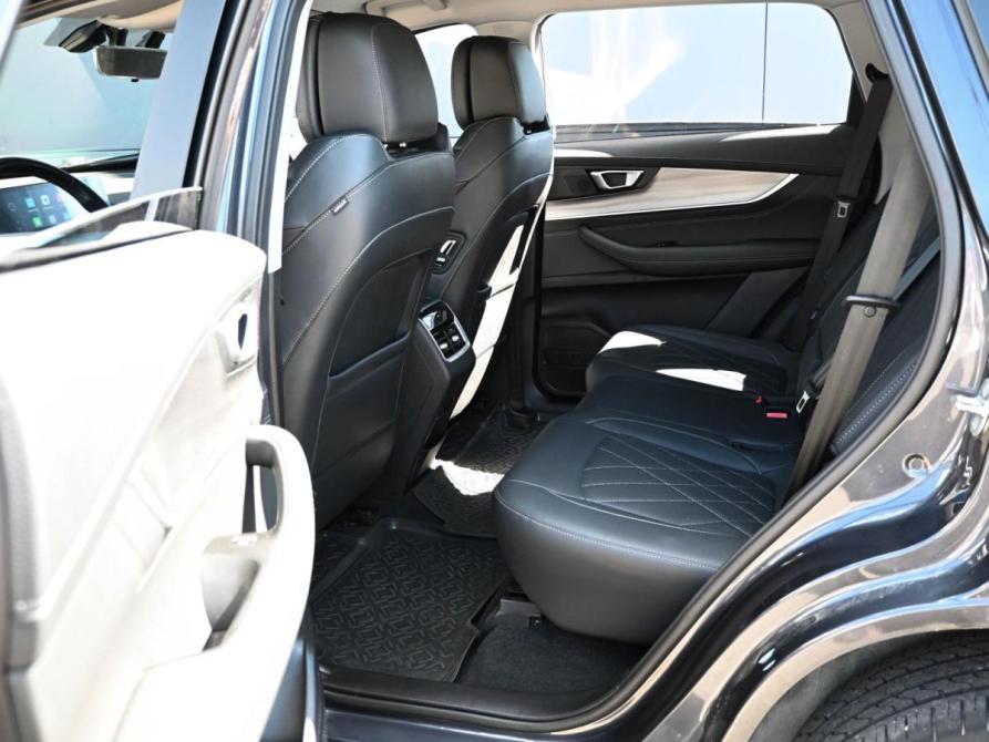 Chery Tiggo 8 Pro e+ Новороссийск  - изображение 13