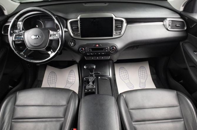 Kia Sorento III Prime Рестайлинг с пробегом 2019 года, цена 2 749 000 рублей, 195648 км, внедорожник, Автокод Объявления