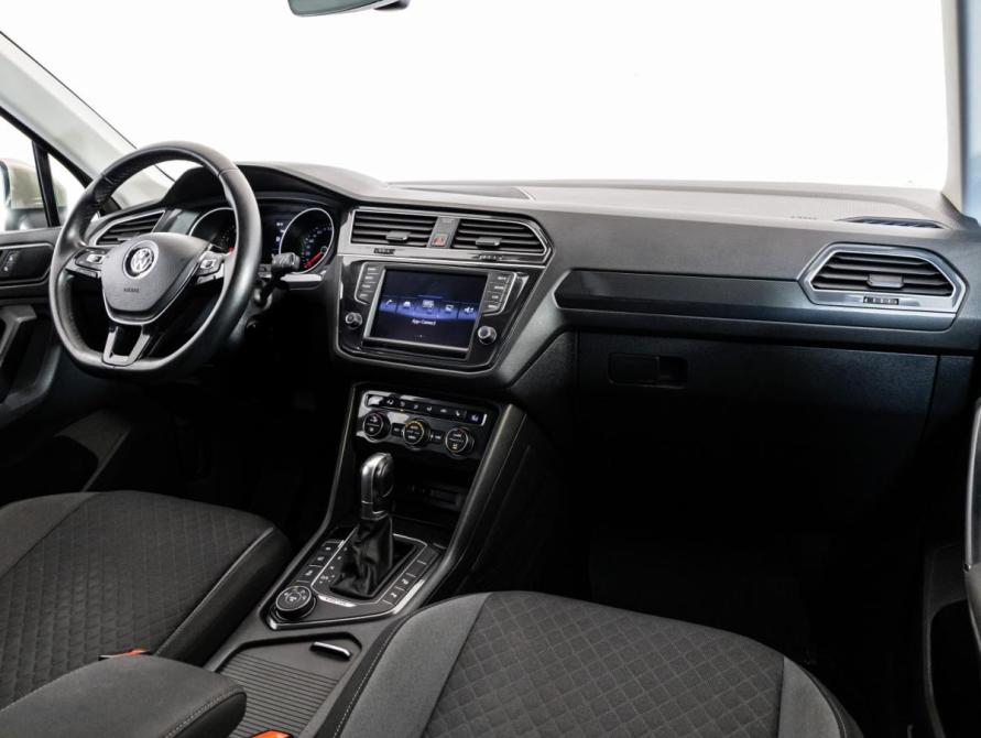 Volkswagen Tiguan II Санкт-Петербург  - изображение 10