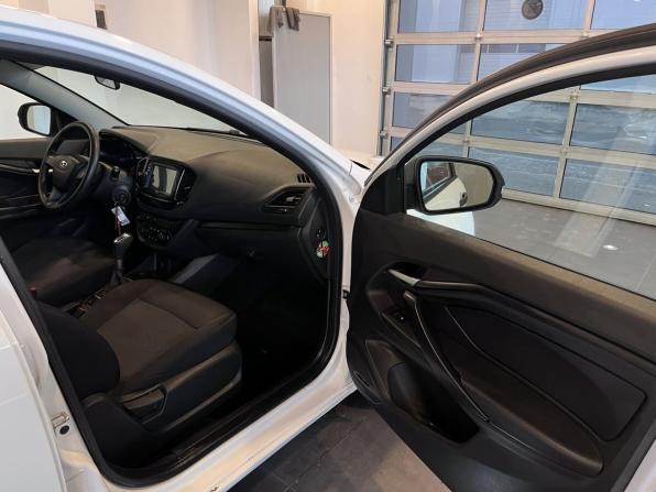 Lada (ВАЗ) Vesta I с пробегом 2021 года, цена 1 055 000 рублей, 137144 км, седан, Автокод Объявления