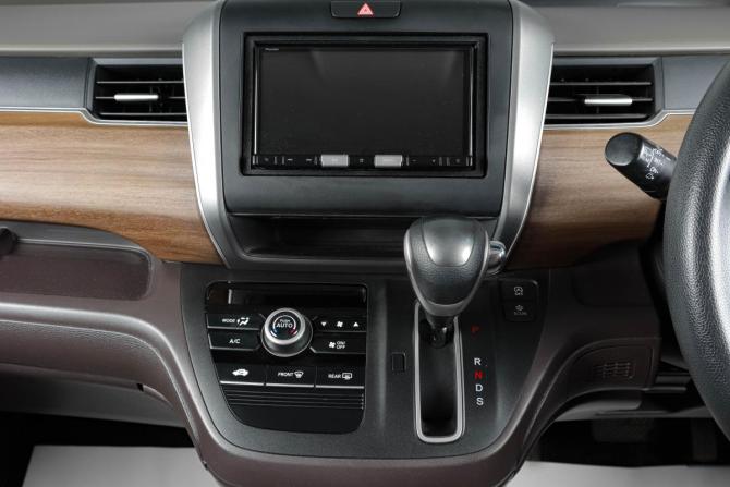 Honda Freed II Рестайлинг с пробегом 2020 года, цена 1 829 000 рублей, 39000 км, компактвэн, Автокод Объявления