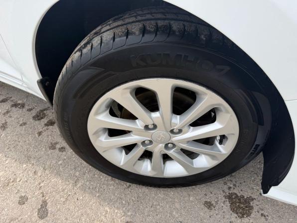 Hyundai Solaris II Рестайлинг с пробегом 2021 года, цена 1 620 000 рублей, 92092 км, седан, Автокод Объявления