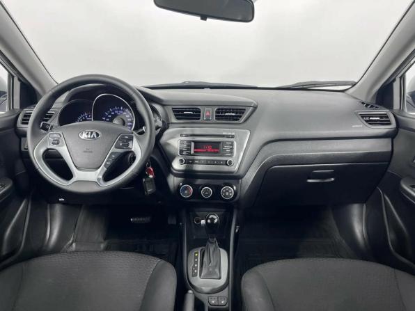 Kia Rio III Рестайлинг с пробегом 2017 года, цена 879 000 рублей, 148700 км, седан, Автокод Объявления