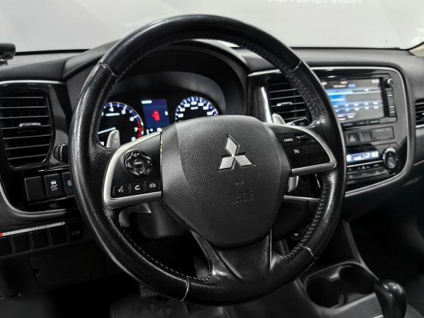 Mitsubishi Outlander III с пробегом 2013 года, цена 1 580 000 рублей, 194000 км, внедорожник, Автокод Объявления