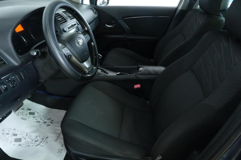 Toyota Avensis III Омск  - изображение 8