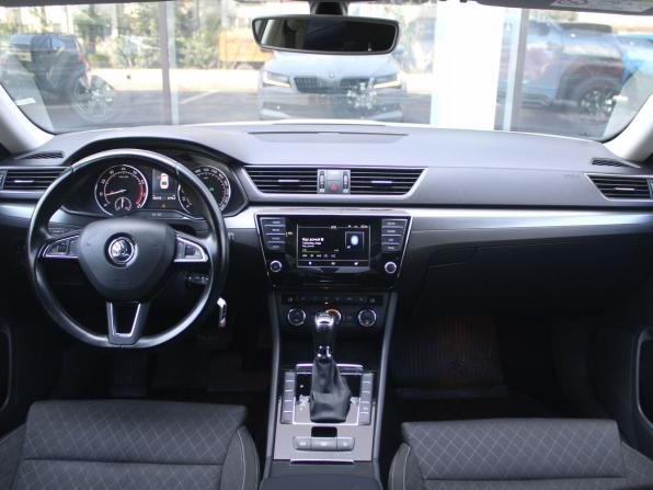 Skoda Superb III с пробегом 2015 года, цена 1 655 000 рублей, 203771 км, лифтбек, Автокод Объявления