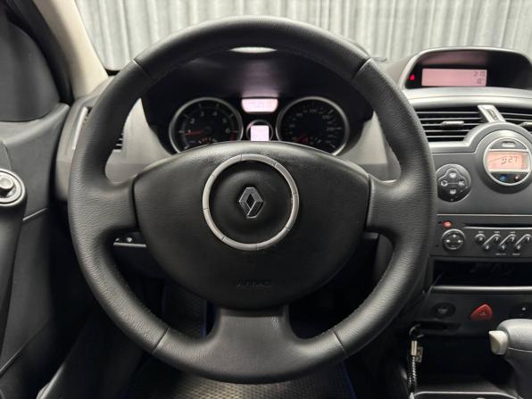 Renault Megane II Рестайлинг с пробегом 2008 года, цена 490 000 рублей, 140201 км, седан, Автокод Объявления