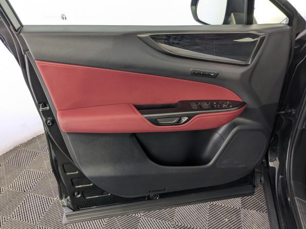 Lexus NX II с пробегом 2022 года, цена 5 500 000 рублей, 50296 км, внедорожник, Автокод Объявления