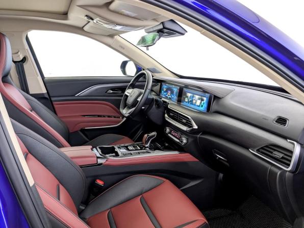 FAW Bestune T77 I с пробегом 2023 года, цена 1 625 000 рублей, 73683 км, внедорожник, Автокод Объявления