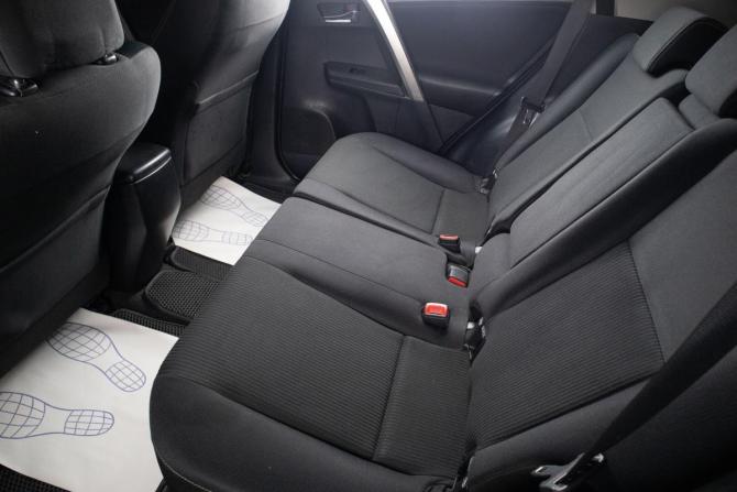 Toyota RAV4 IV (XA40) с пробегом 2013 года, цена 1 839 000 рублей, 176677 км, внедорожник, Автокод Объявления