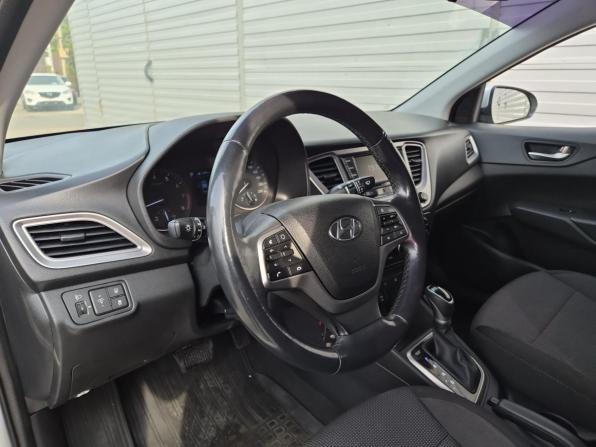 Hyundai Solaris II с пробегом 2020 года, цена 1 538 000 рублей, 92985 км, седан, Автокод Объявления