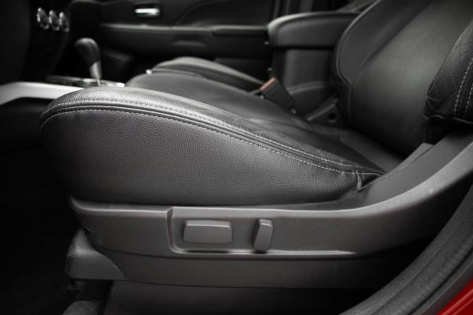 Mitsubishi ASX I Рестайлинг с пробегом 2014 года, цена 1 495 000 рублей, 101574 км, внедорожник, Автокод Объявления