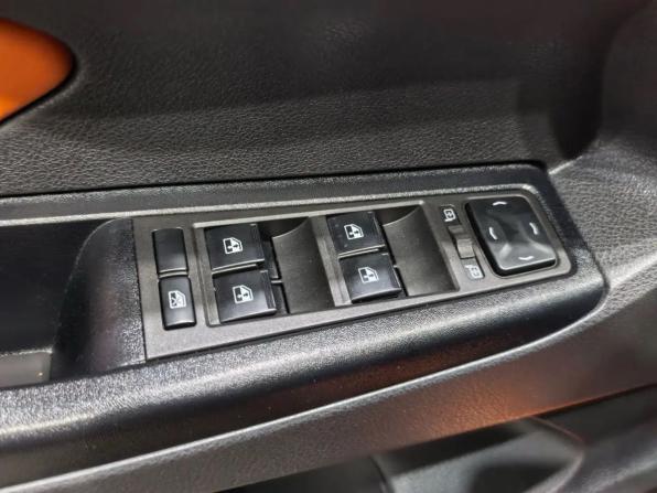 Lada (ВАЗ) Vesta I с пробегом 2021 года, цена 1 245 000 рублей, 73654 км, универсал, Автокод Объявления