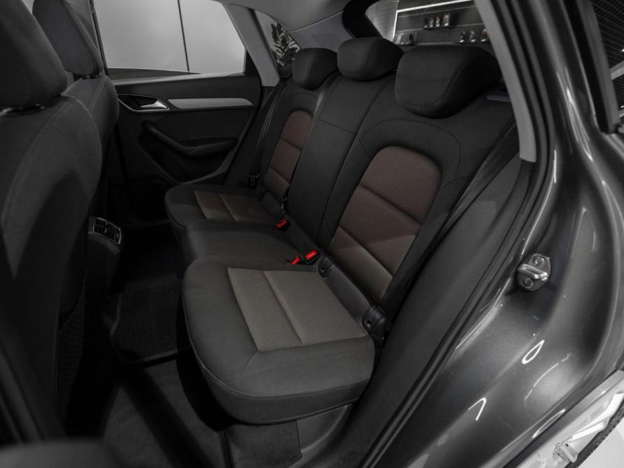 Audi Q3 I (8U) Москва  - изображение 12