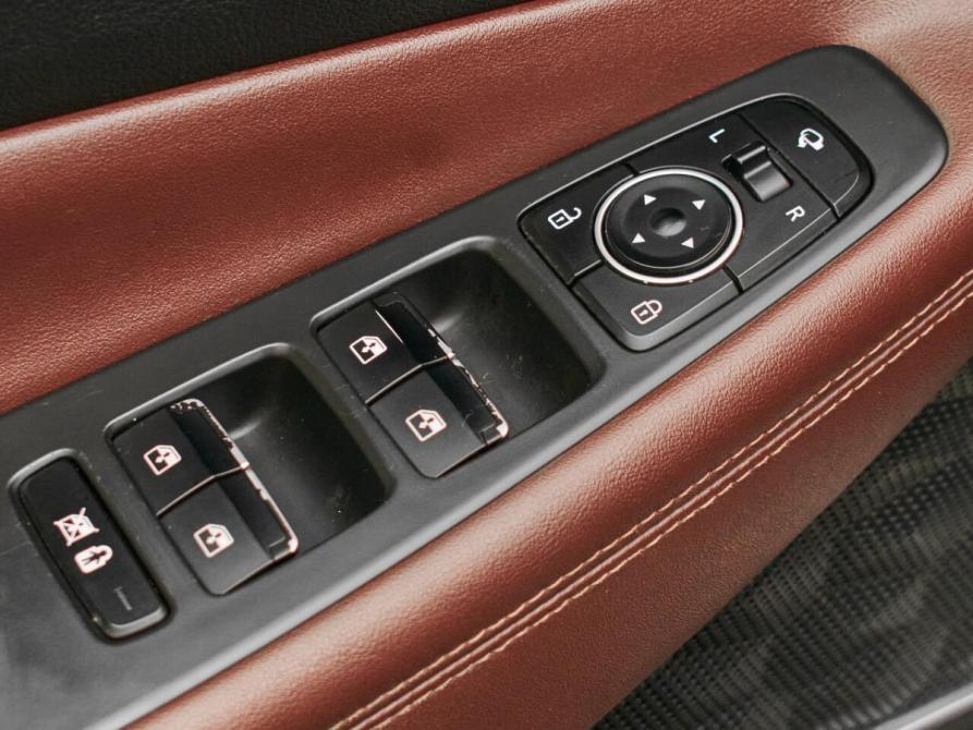 Hyundai Santa Fe IV Екатеринбург  - изображение 25