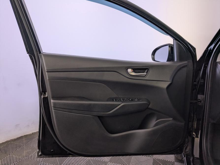 Hyundai Solaris II Москва  - изображение 19