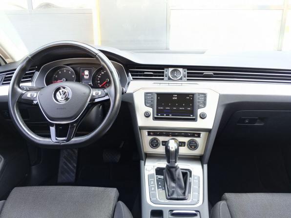 Volkswagen Passat B8 с пробегом 2016 года, цена 1 800 000 рублей, 87813 км, седан, Автокод Объявления