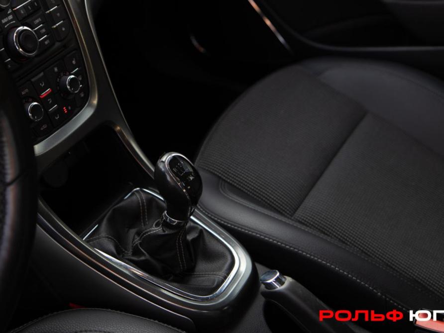 Opel Astra J Москва  - изображение 13