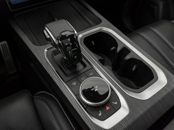 Jaecoo J7 I с пробегом 2023 года, цена 2 420 000 рублей, 38315 км, внедорожник, Автокод Объявления