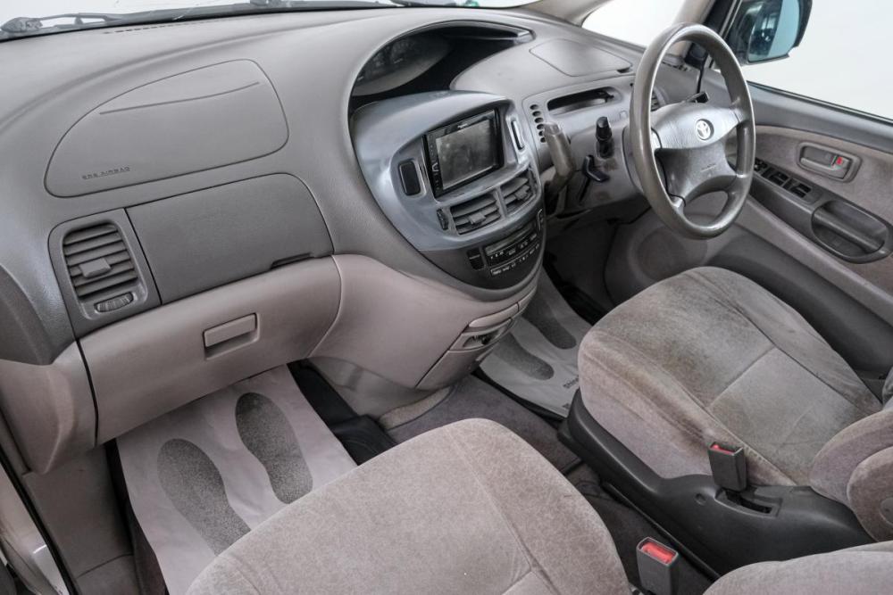 Toyota Estima II Красноярск  - изображение 13