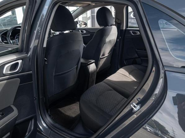 Kia Ceed III Рестайлинг с пробегом 2022 года, цена 1 980 000 рублей, 73711 км, хэтчбек, Автокод Объявления
