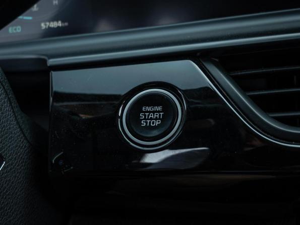 Kia Seltos I Рестайлинг с пробегом 2023 года, цена 2 450 000 рублей, 57484 км, внедорожник, Автокод Объявления