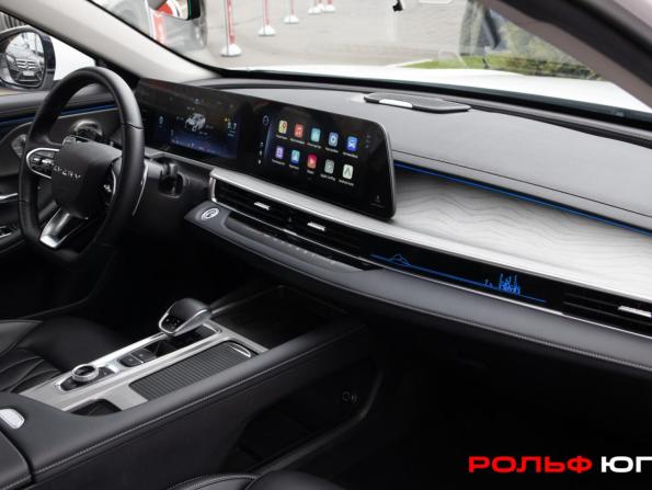 Chery Arrizo 8 с пробегом 2023 года, цена 2 038 000 рублей, 28474 км, седан, Автокод Объявления