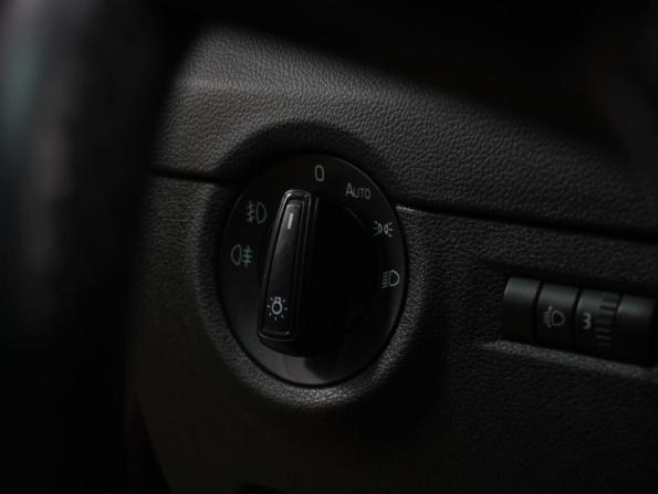Skoda Octavia III (A7) с пробегом 2014 года, цена 979 000 рублей, 260233 км, лифтбек, Автокод Объявления